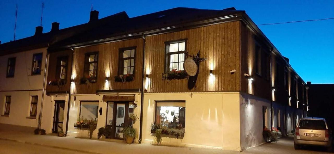 Aizpute 梅特拉斯玛雅旅馆酒店 外观 照片