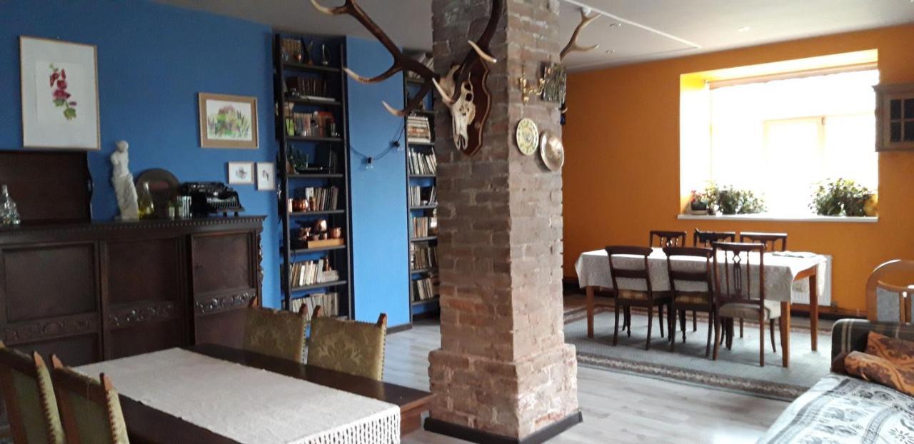Aizpute 梅特拉斯玛雅旅馆酒店 外观 照片